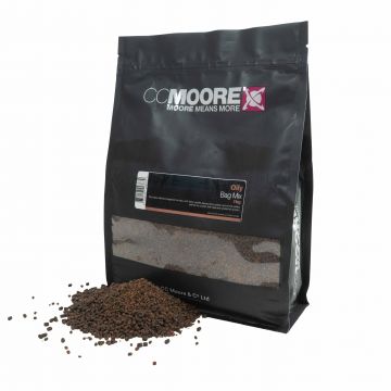 Cc Moore Oily Bag Mix bruin vispellets 1kg